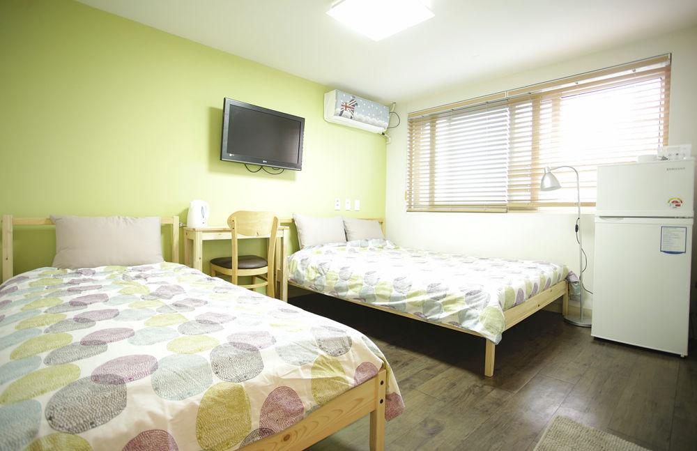 Pencil Hongdae Hotel Seoul