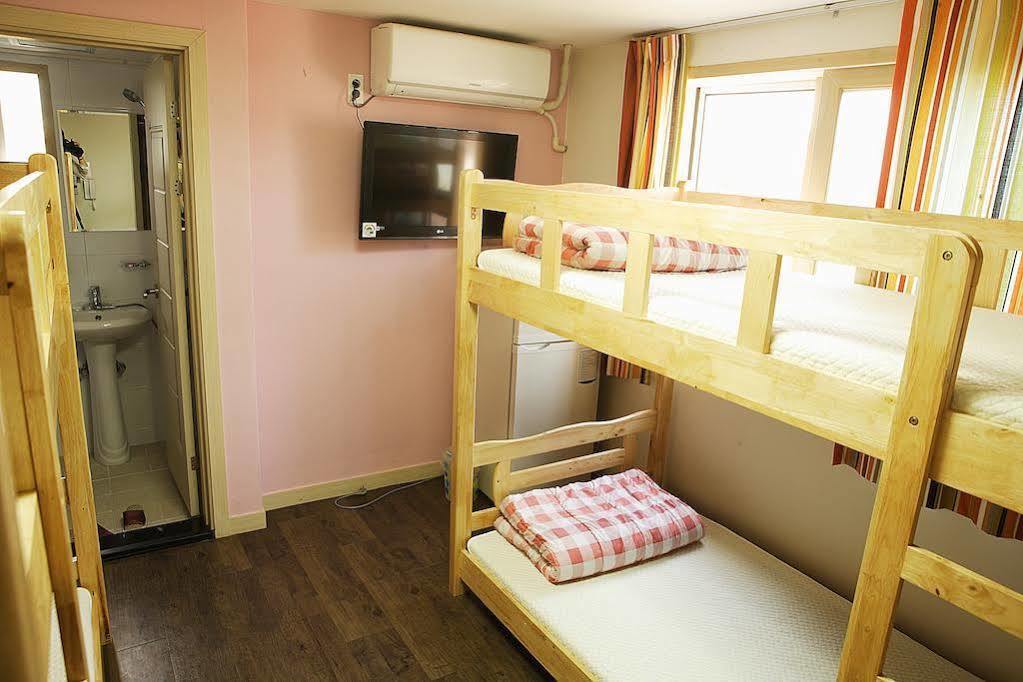 Hotel Pencil Hongdae