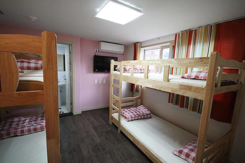 Hotel Pencil Hongdae